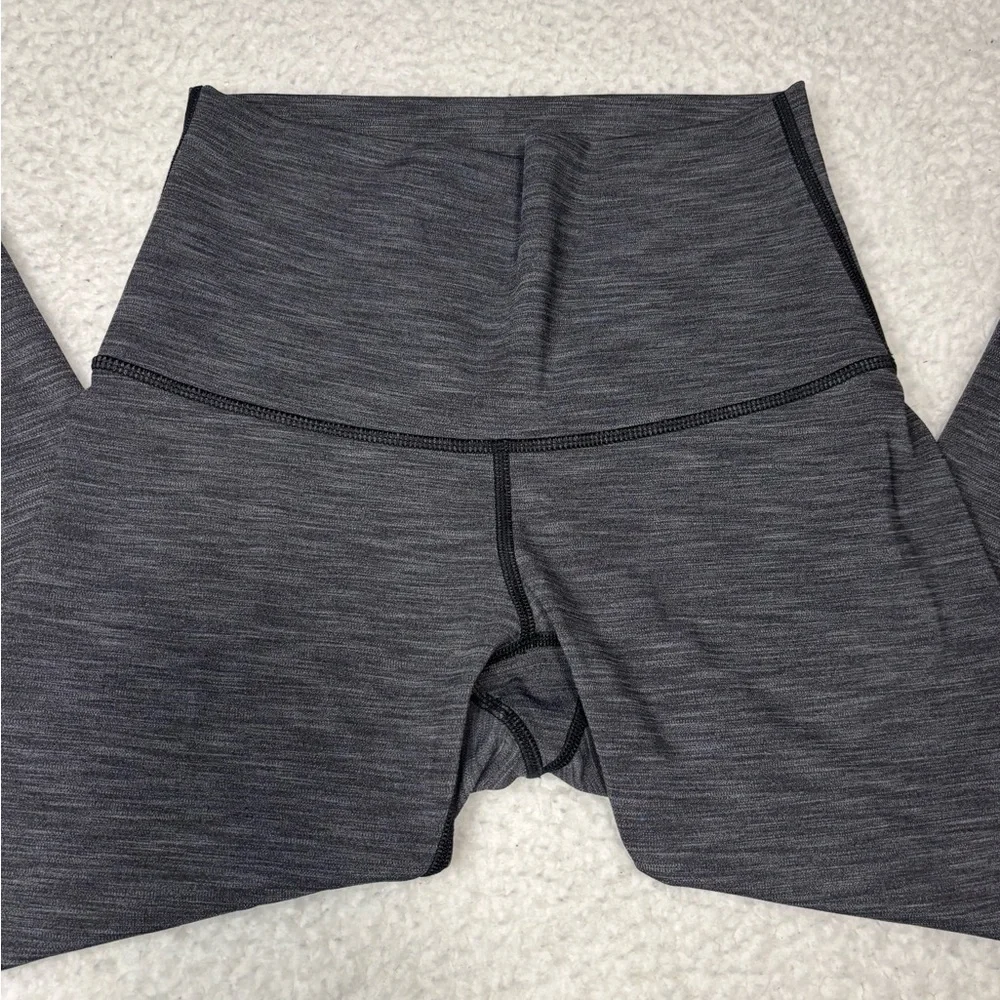 Lululemon Women Heather Gray Wunder Under High Rise Crop Leggings